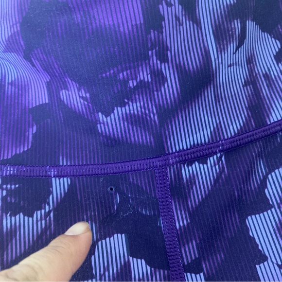 Athleta Rainier Printed Tight Legging Purple Floral Pants L Size SP - Picture 7 of 14